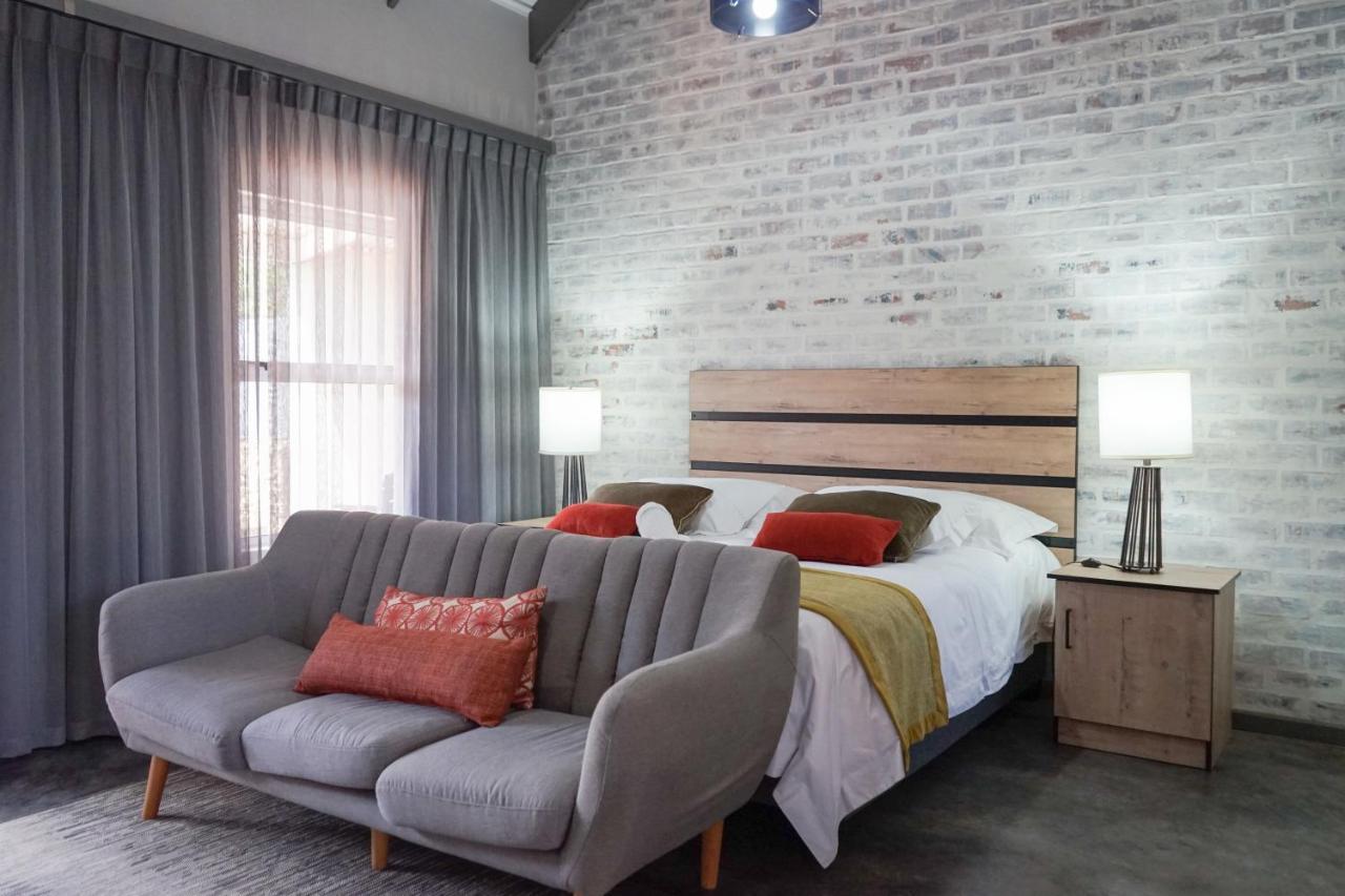 The Featherbed - Oudtshoorn Exteriör bild