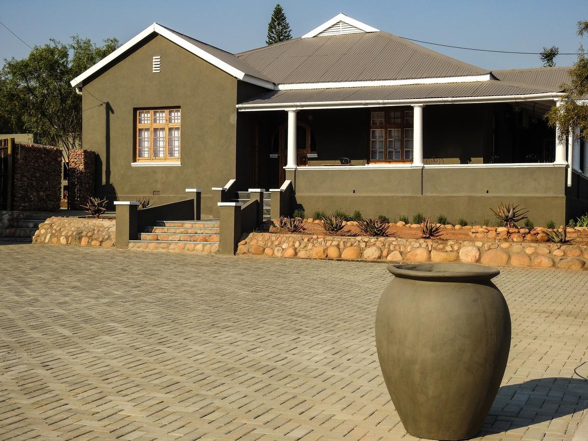 The Featherbed - Oudtshoorn Exteriör bild